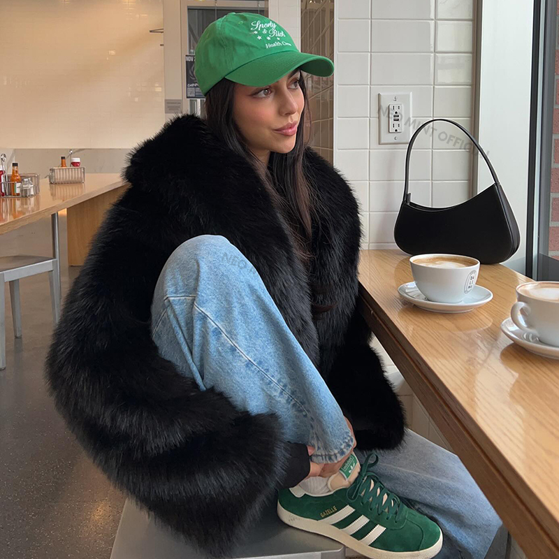 Neo Mint Street Fashion Пальто – обзор и цена Streetwear Girl Brand